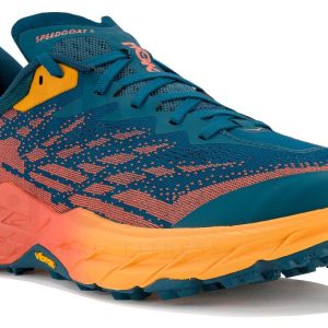 LICHIDARE DE STOC Pantofi alergare trail Brooks Divide 3 11 Pantofi alergare dama Hoka Speedgoat 5