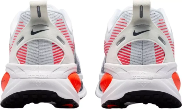 Pantofi de alergare Nike Vomero 18 Bărbați